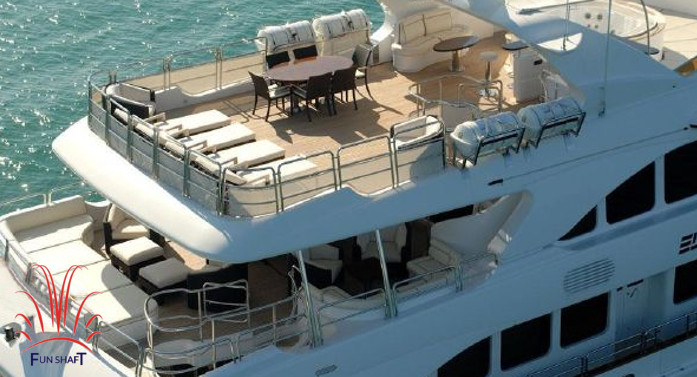 funshaft Benetti 120 Rental