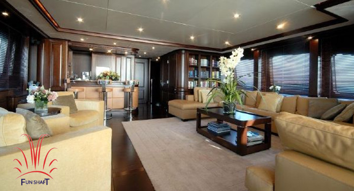 funshaft Benetti 120 Rental