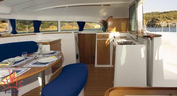 funshaft Lagoon 38 Rental